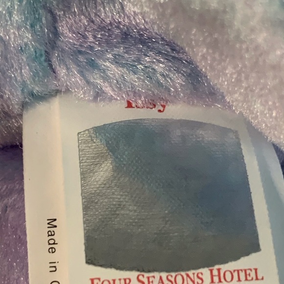 Ty(16) Issy Chicago Four Seasons Hotel Purple Stuffed Animal Bear - Picture 8 of 11